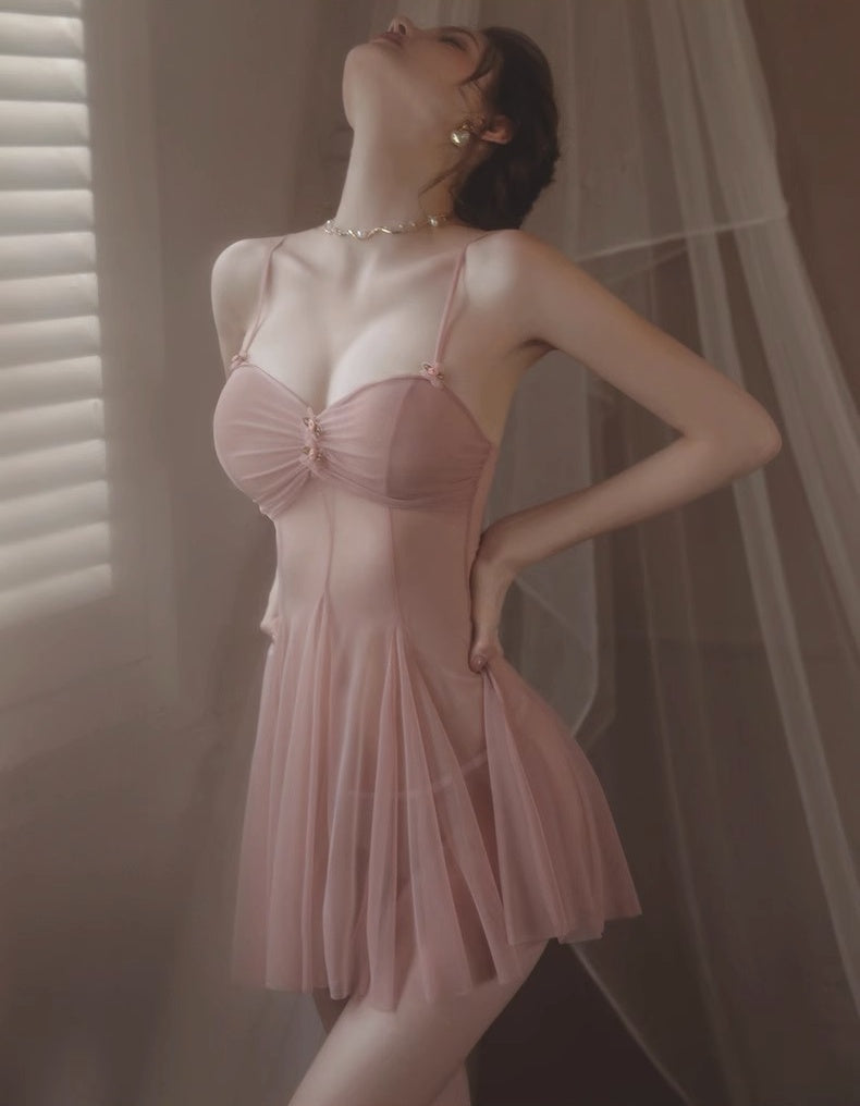 Floral lace halter sexy nightgown, thin ice silk alluring high-end romantic underwear(Pink)