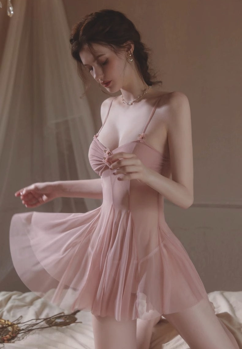 Floral lace halter sexy nightgown, thin ice silk alluring high-end romantic underwear(Pink)