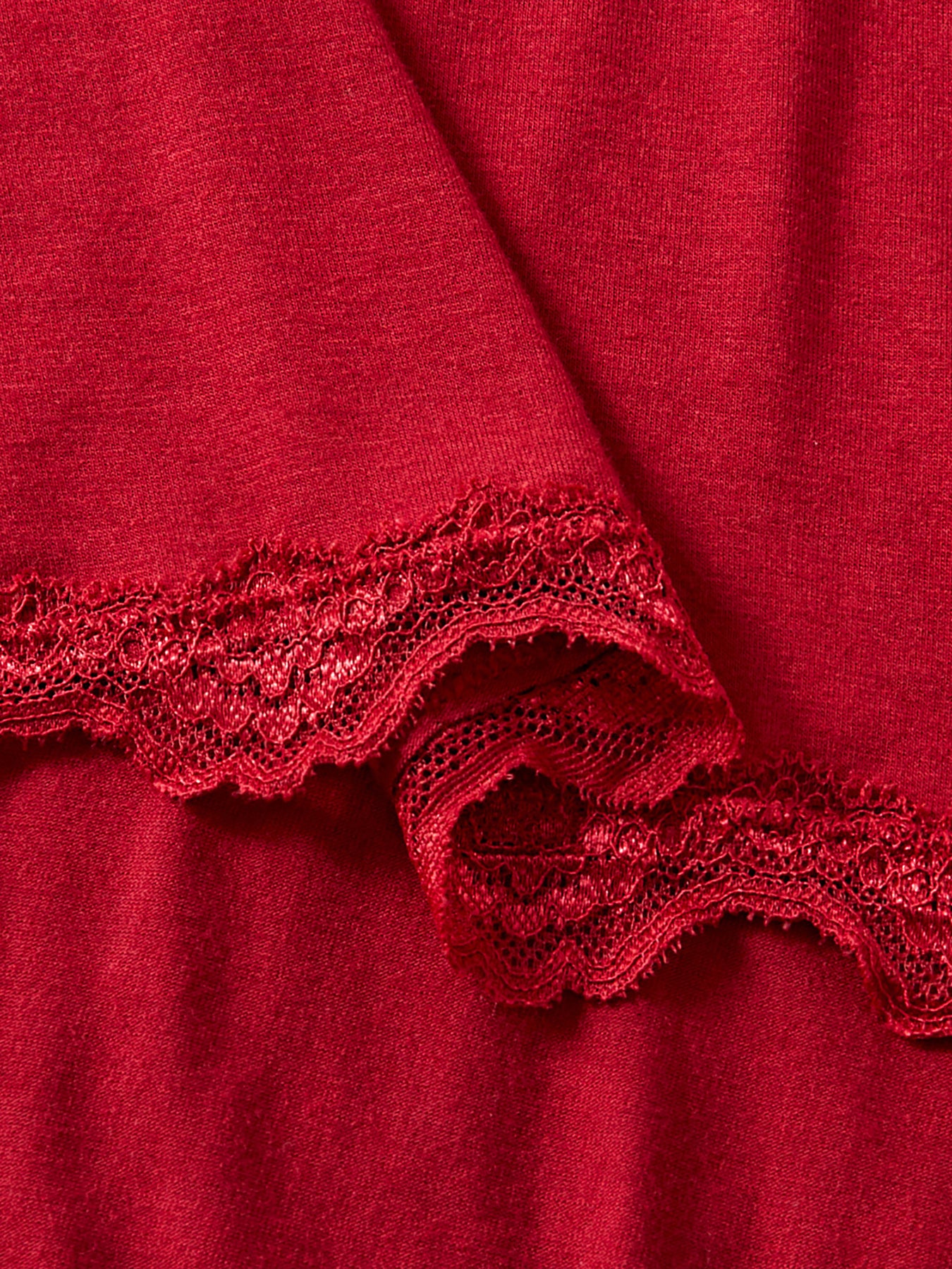 Sexy Red Sleepwear Set Lace Cami with Pads Shorts with Ruffle Hem Bow Detail (Red)